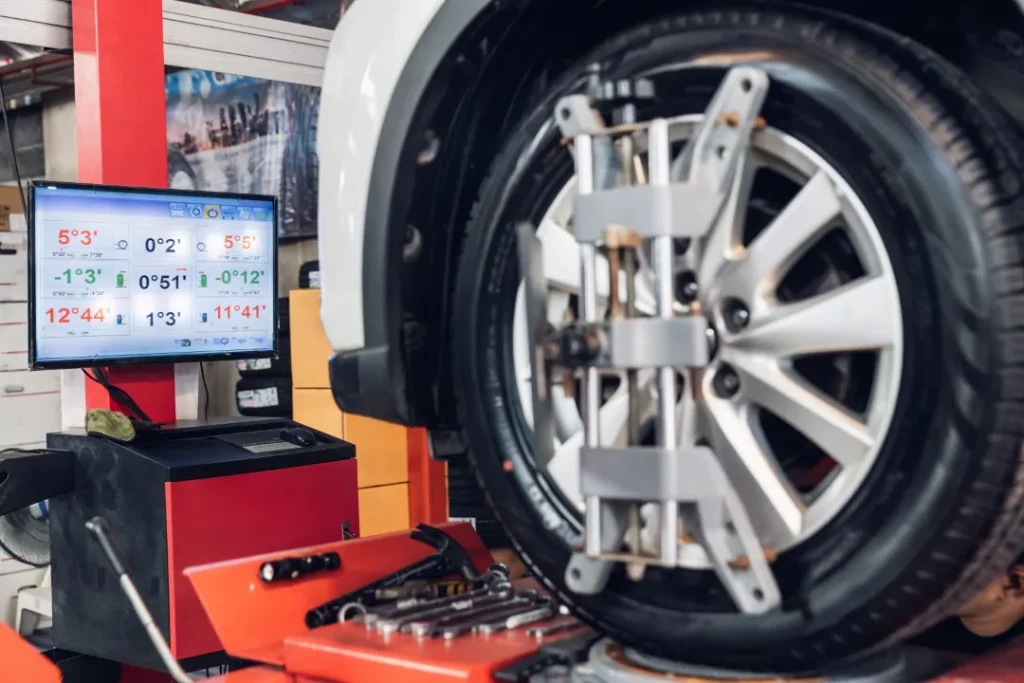 How to Know If Your Car Needs a Wheel Alignment